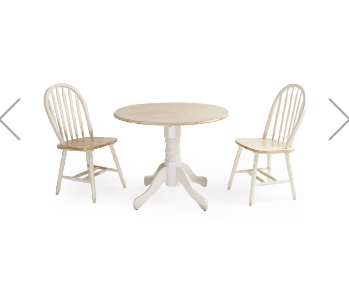 Round Dining Table and Chairs - Image 2