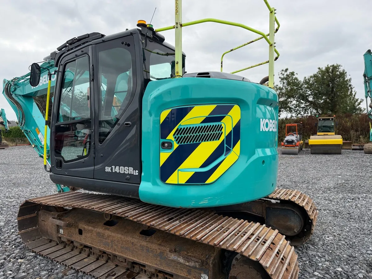 KOBELCO SK140SRLC-7 2022 - Image 2