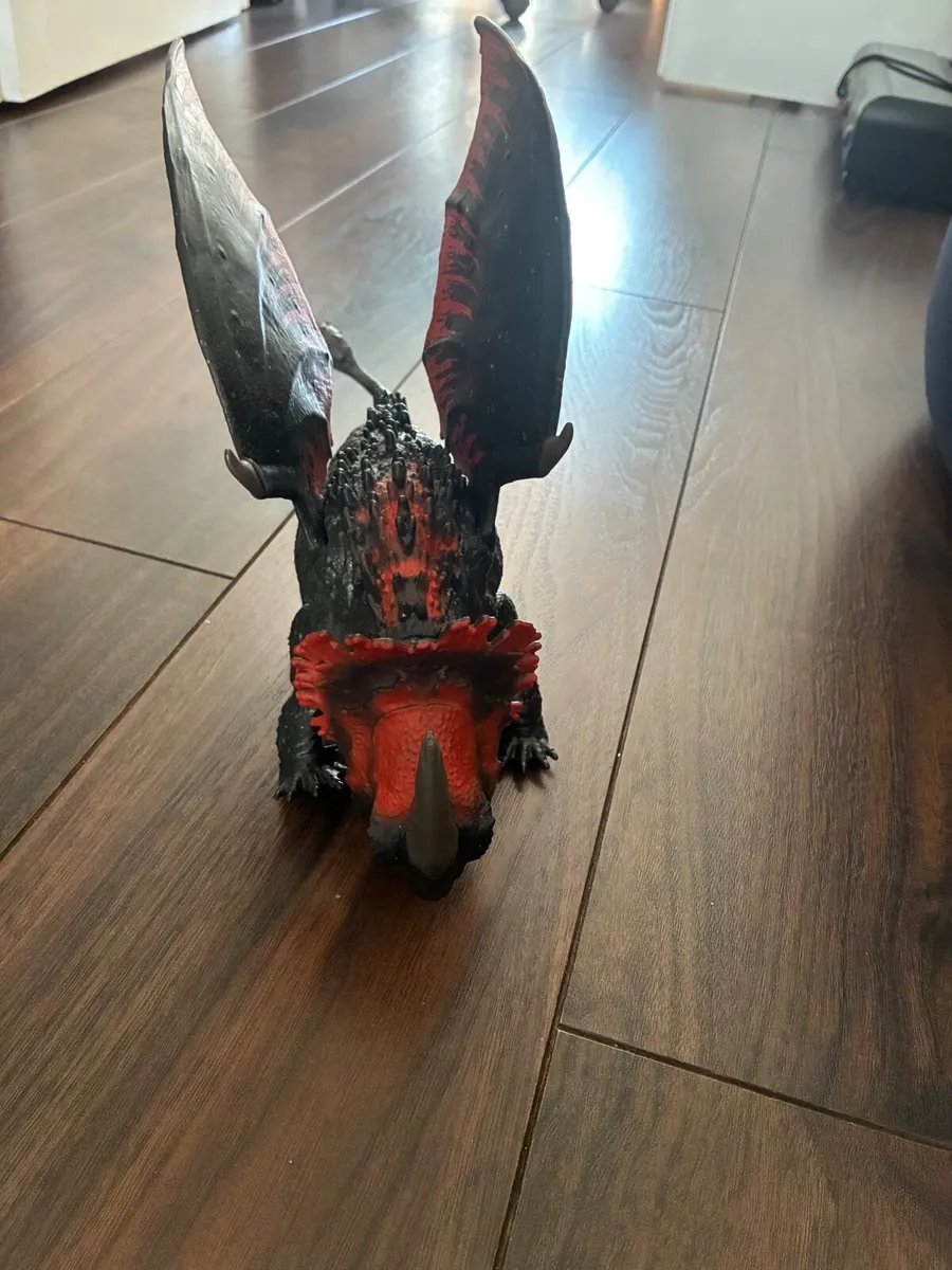 How To Train Your Dragon - Image 1