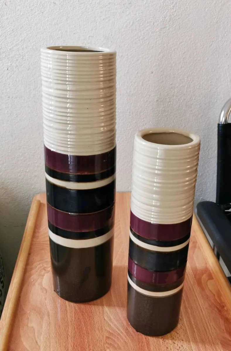 2 vases - Image 2