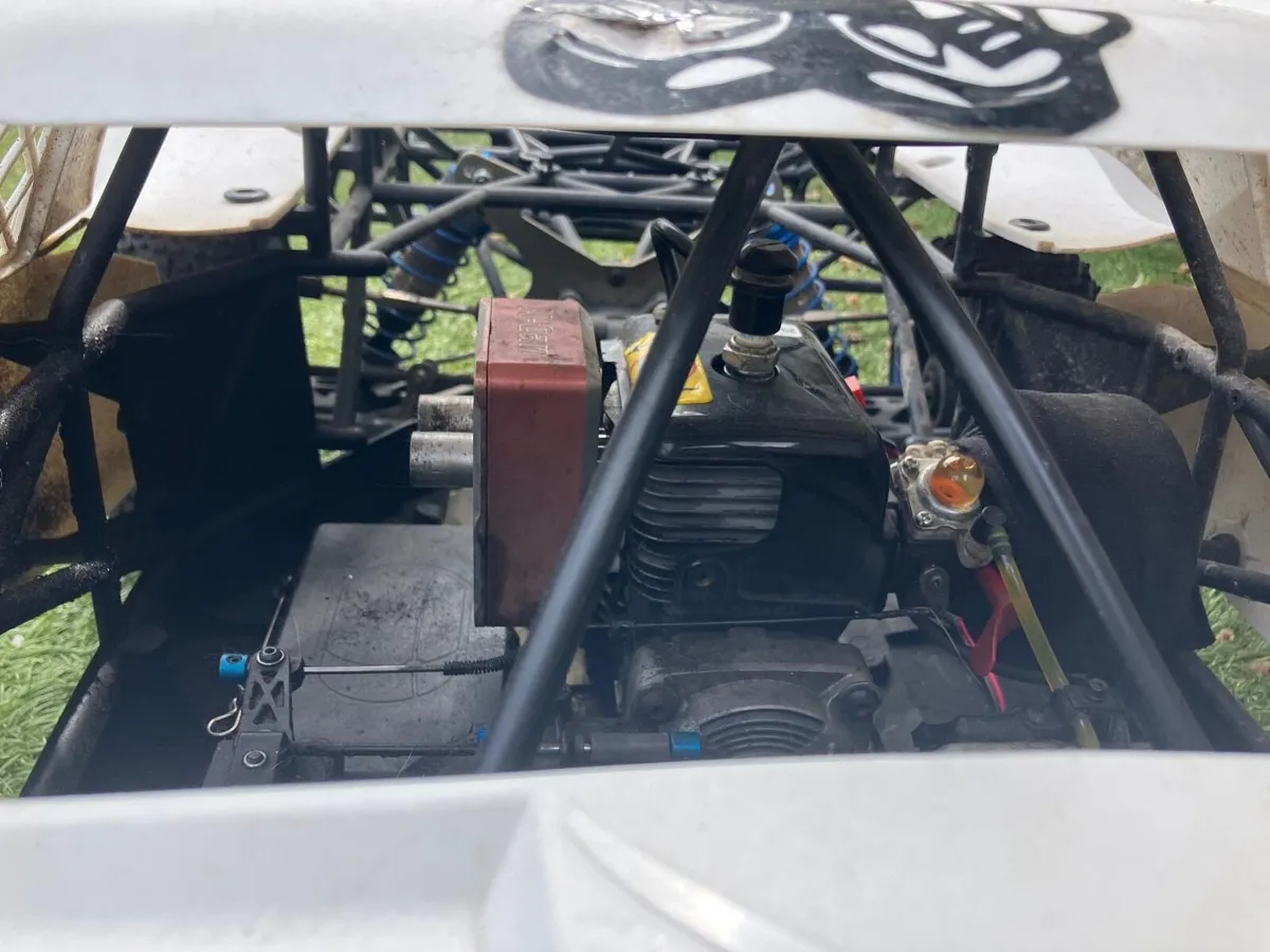 RC Car - Image 2