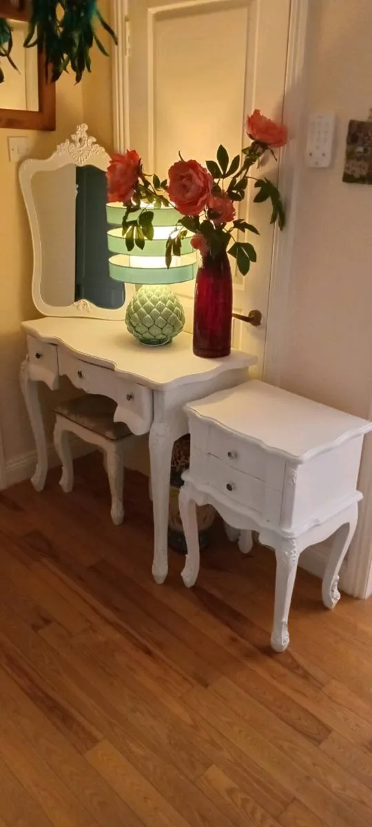 Vanity Unit, drawers, mirror, stool - Image 1