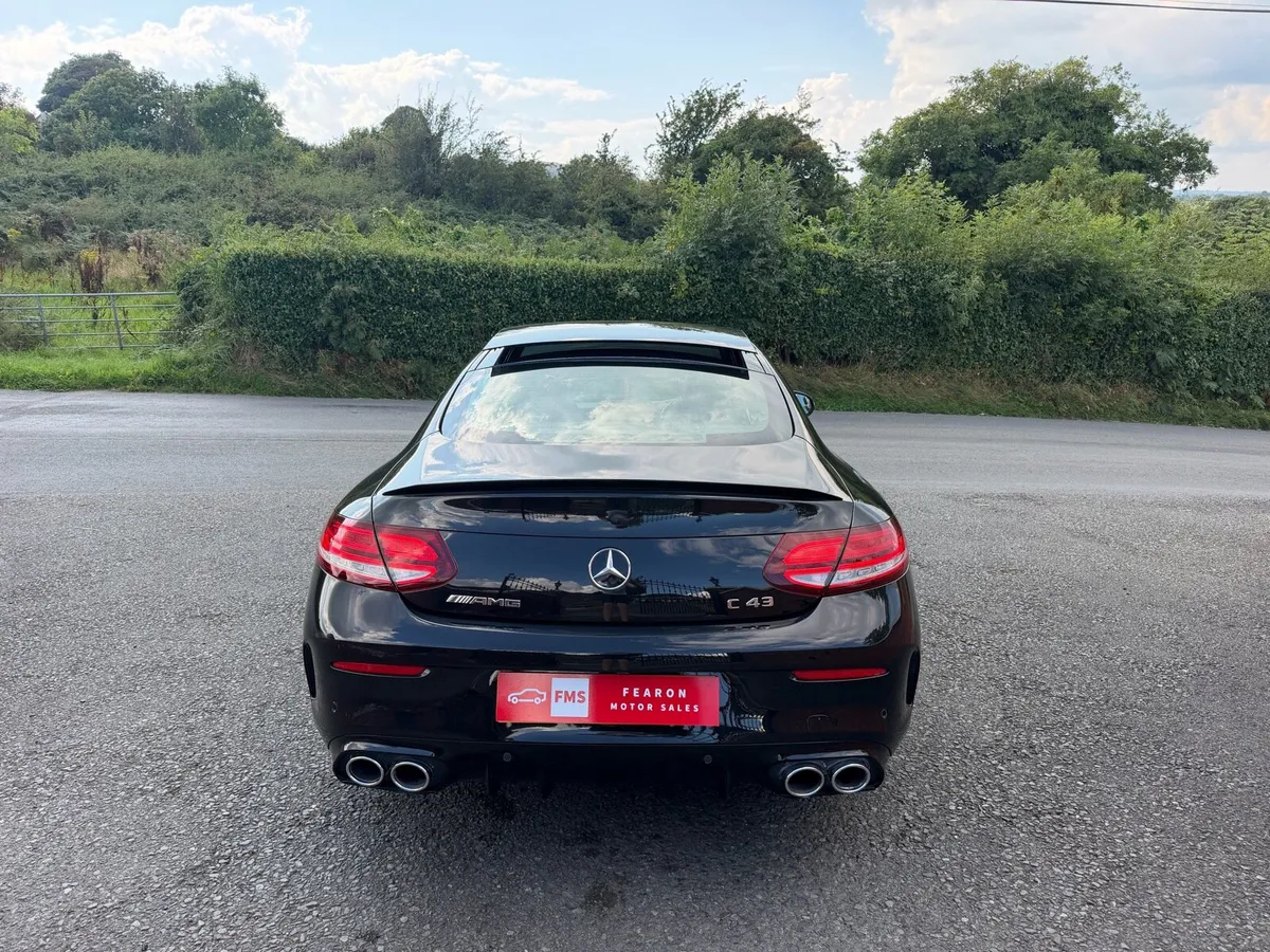 2019 Mercedes c43 AMG - Image 4