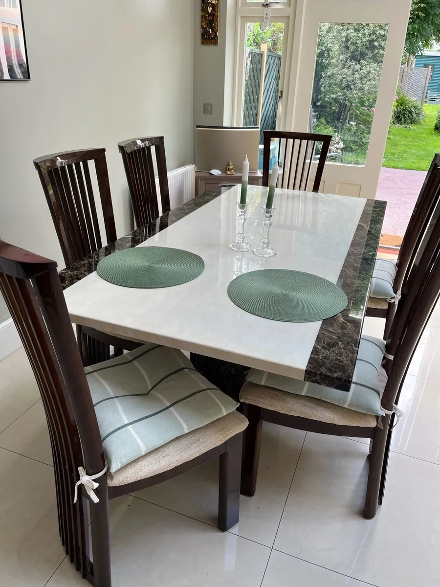 Marble table and dining chairs - Image 1