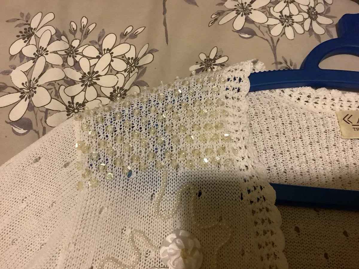Beaded cardigan fits size 12/14 - Image 3