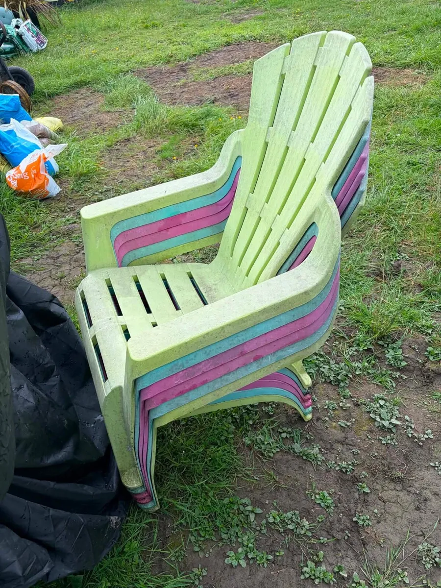 garde  chairs x6 and table x1 - Image 1