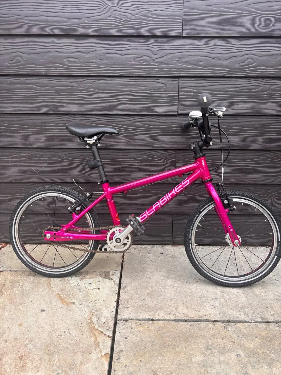 Girls Bike - Image 1