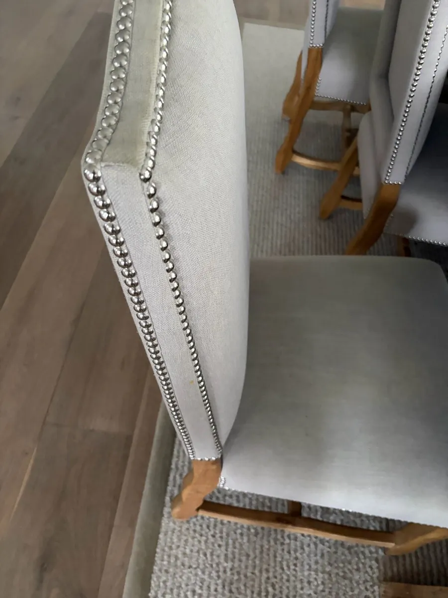 Kitchen Table & Chairs - Image 4