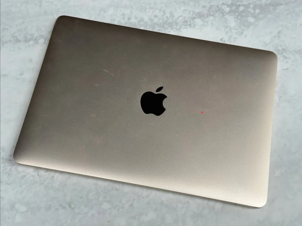 Apple MacBook 12' Retina (2017) m5 512GB 8GB RAM - Image 2