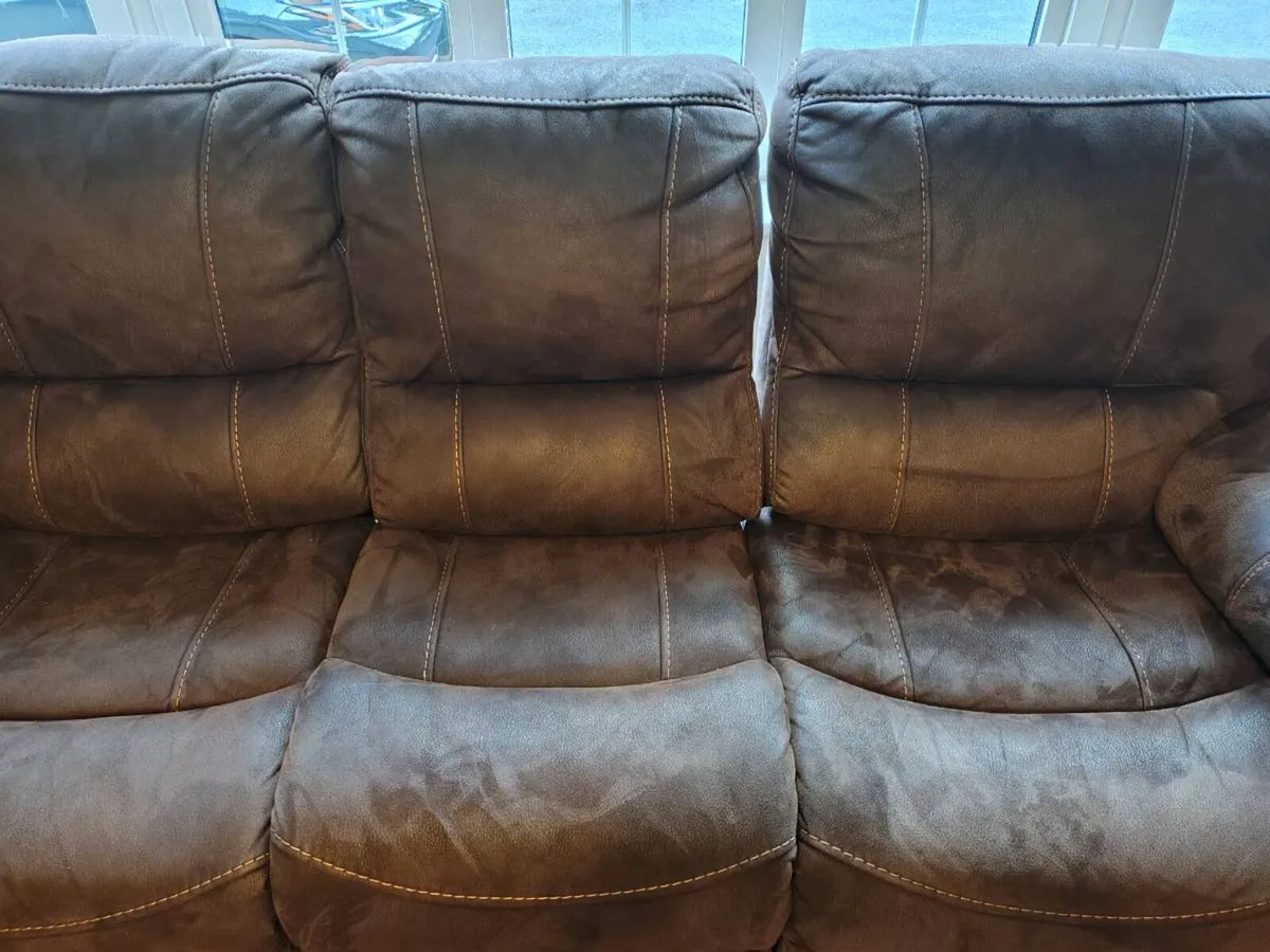 Recliner Sofa - 3 Seater - Image 3
