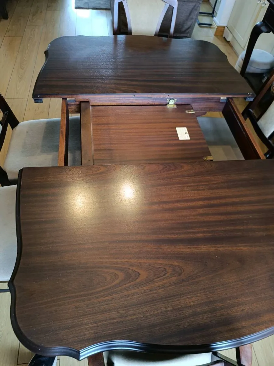 Rossmore dining room table and 6 chairs - Image 4