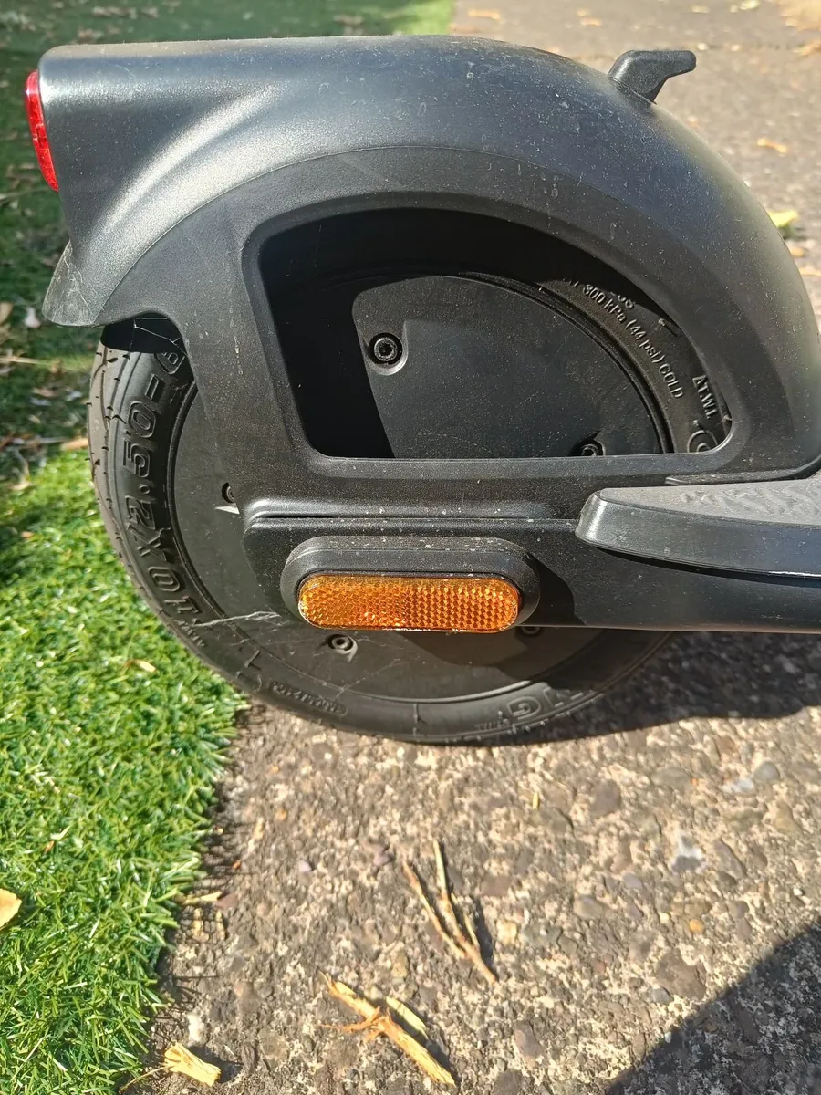 PURE Air⁵ Pro Scooter - Image 3