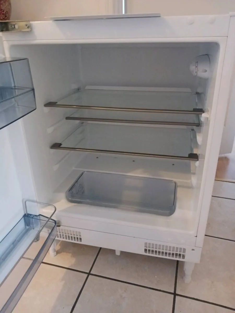 Fridge - Image 2