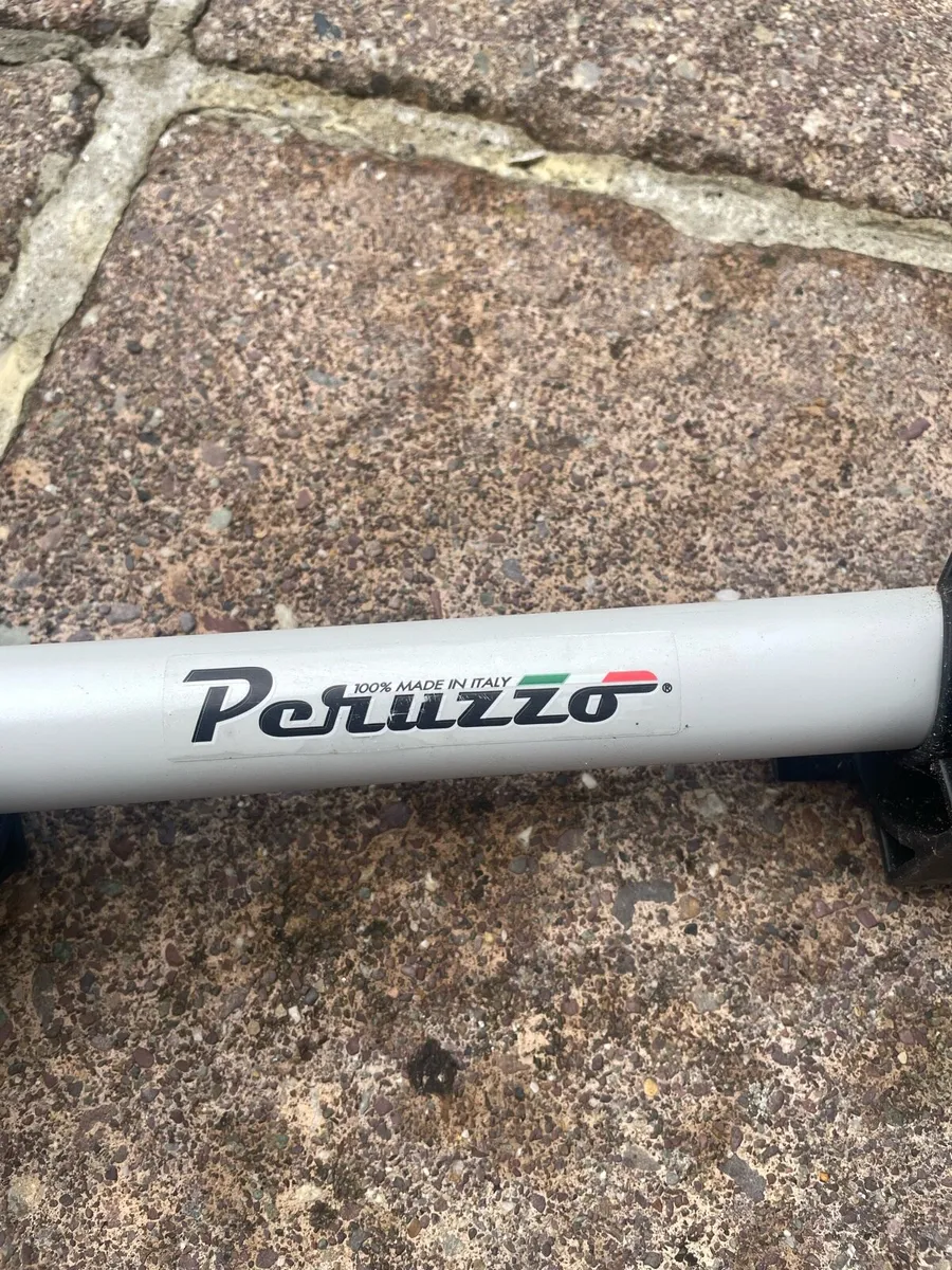 Peruzzo Venezia 4-Bike Rear Carrier - Image 3