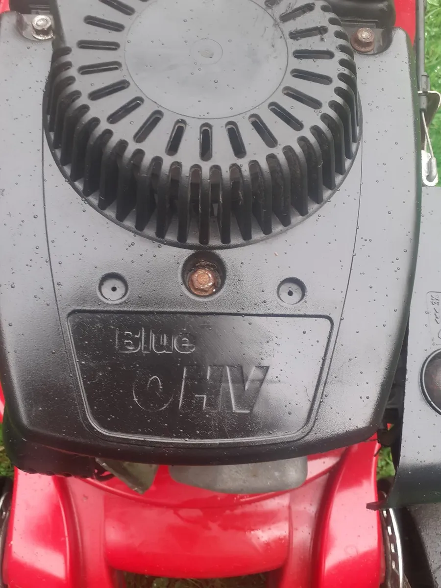 Mountfield    petrol    push   lawn mower  for   s - Image 3