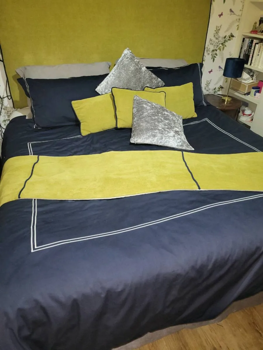 Superking Bed and King Koil Pillow top Mattreas - Image 1