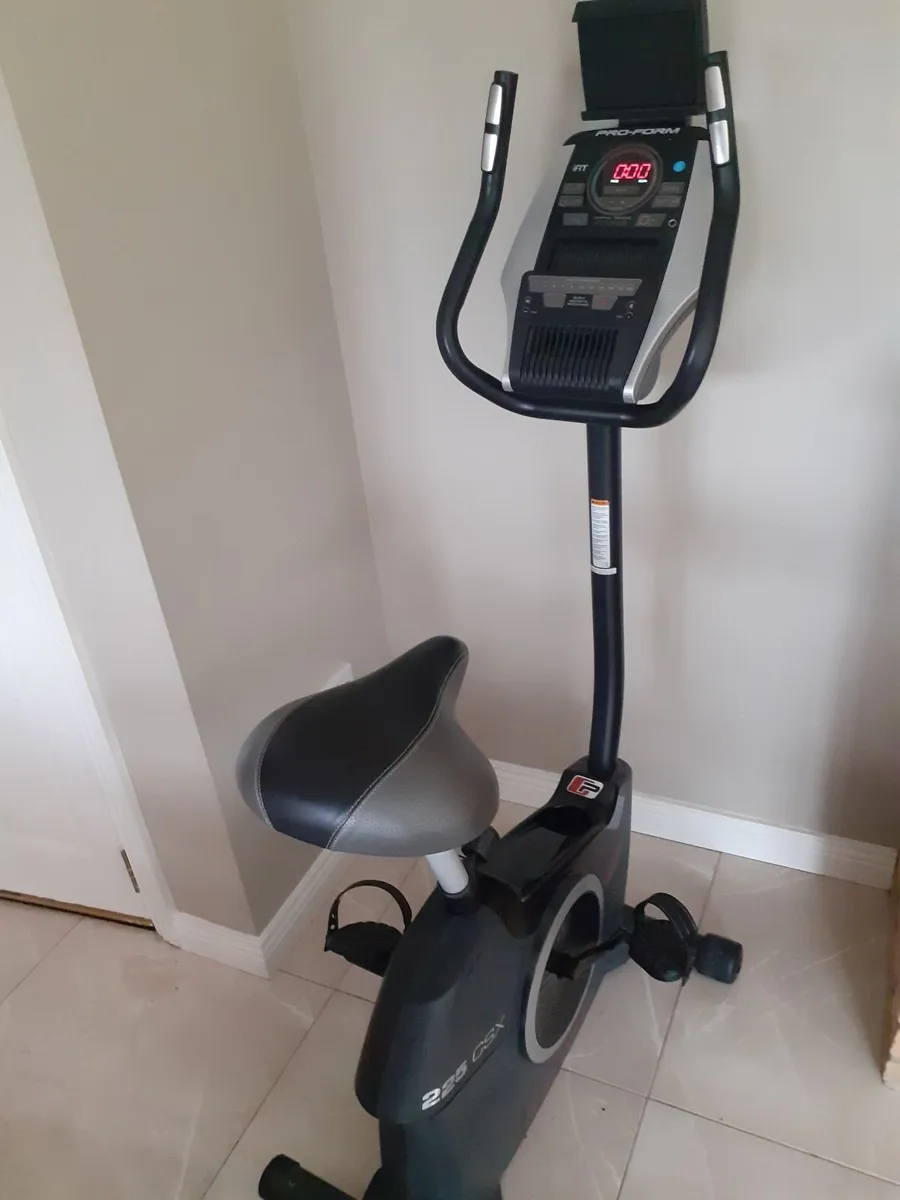 Exercise bike - Image 3