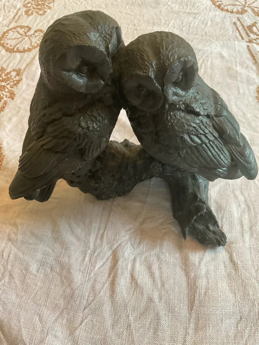 Vintage Heredities “Pair of Owls” sculpture - Image 1