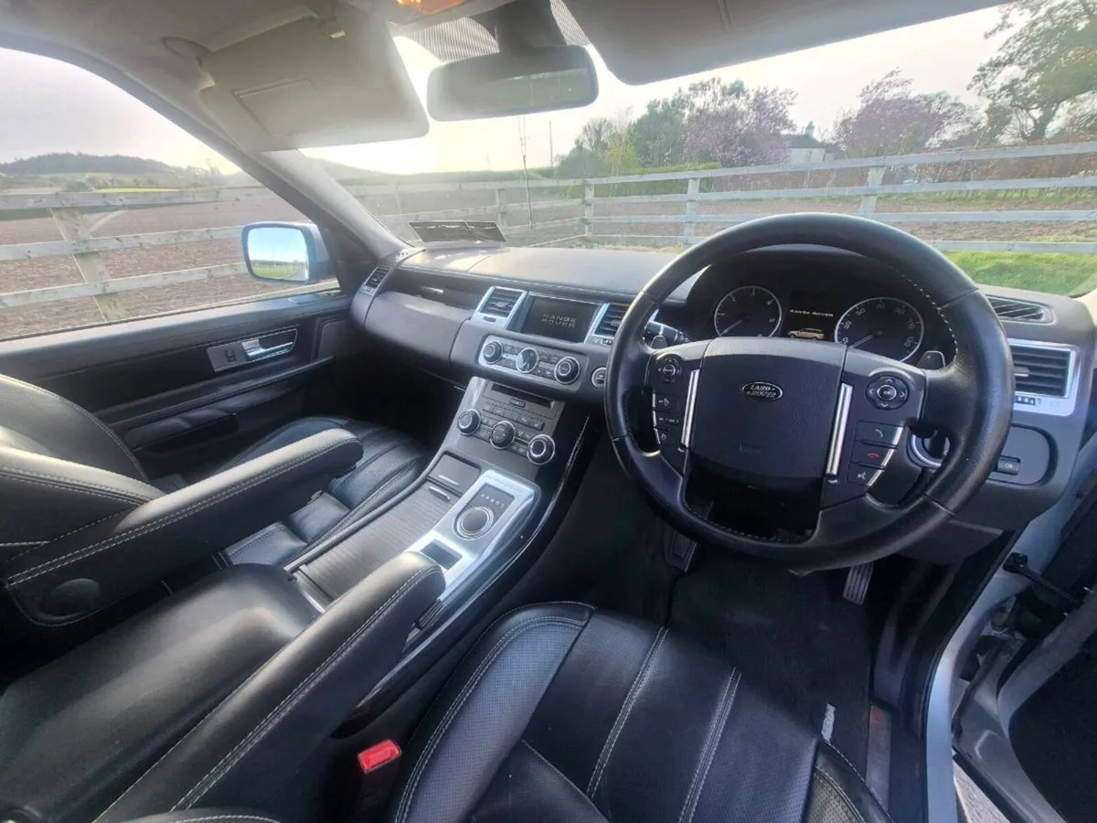 Land Rover Range Rover Sport Range Rover SPO Sdv6h - Image 3