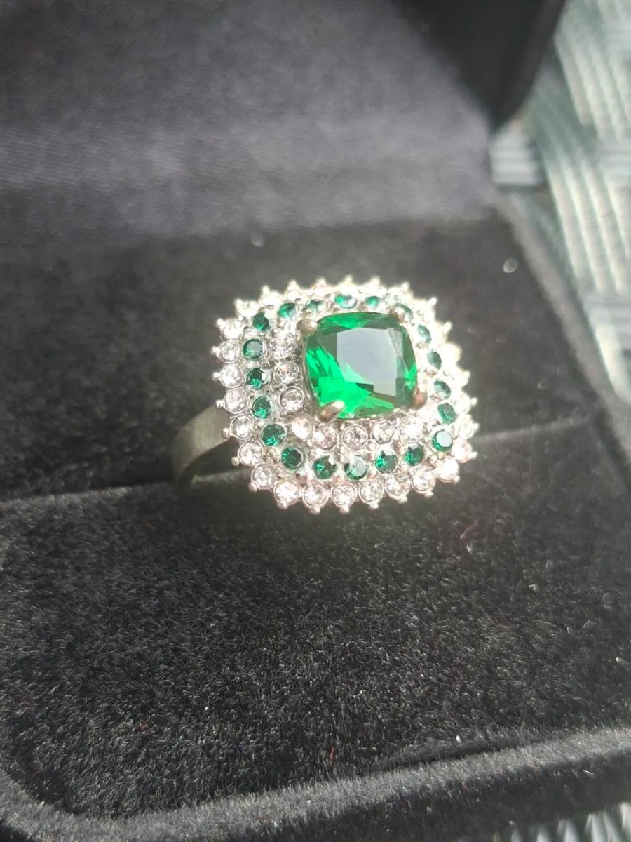 Stunning Vintage 925 Sterling Silver Ladies Ring - Image 3