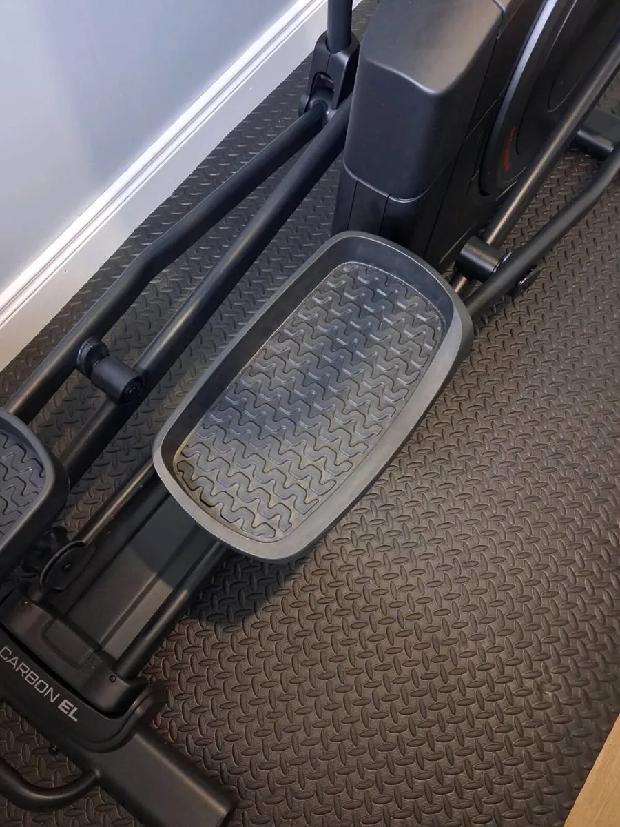 Proform crosstrainer for sale - Image 3