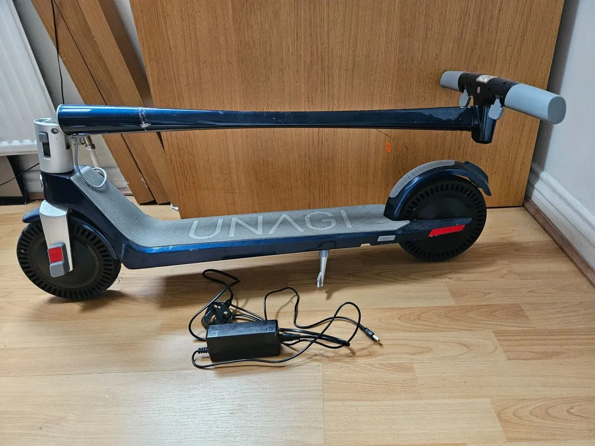 UNAGI Electric scooter - Image 4