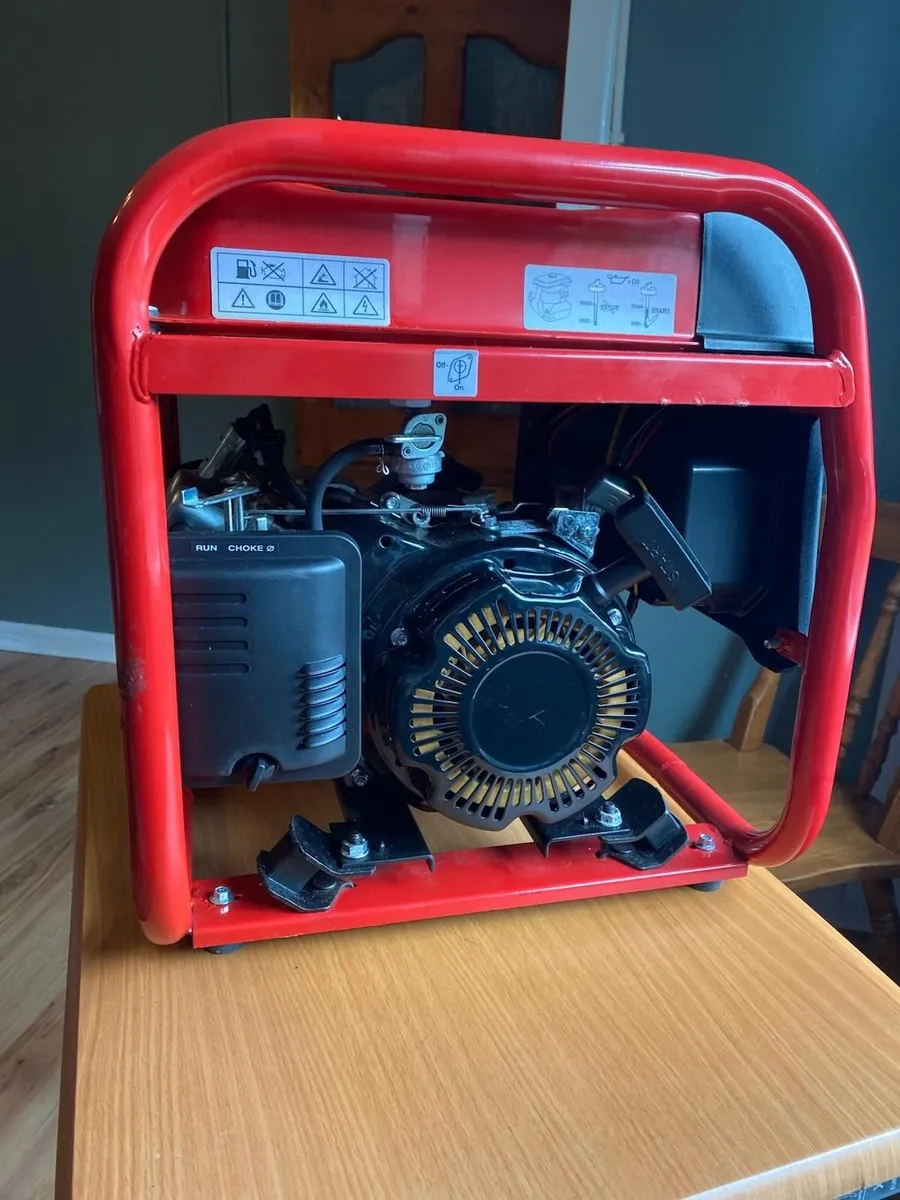 Four-stroke Inverter Generator - Image 2