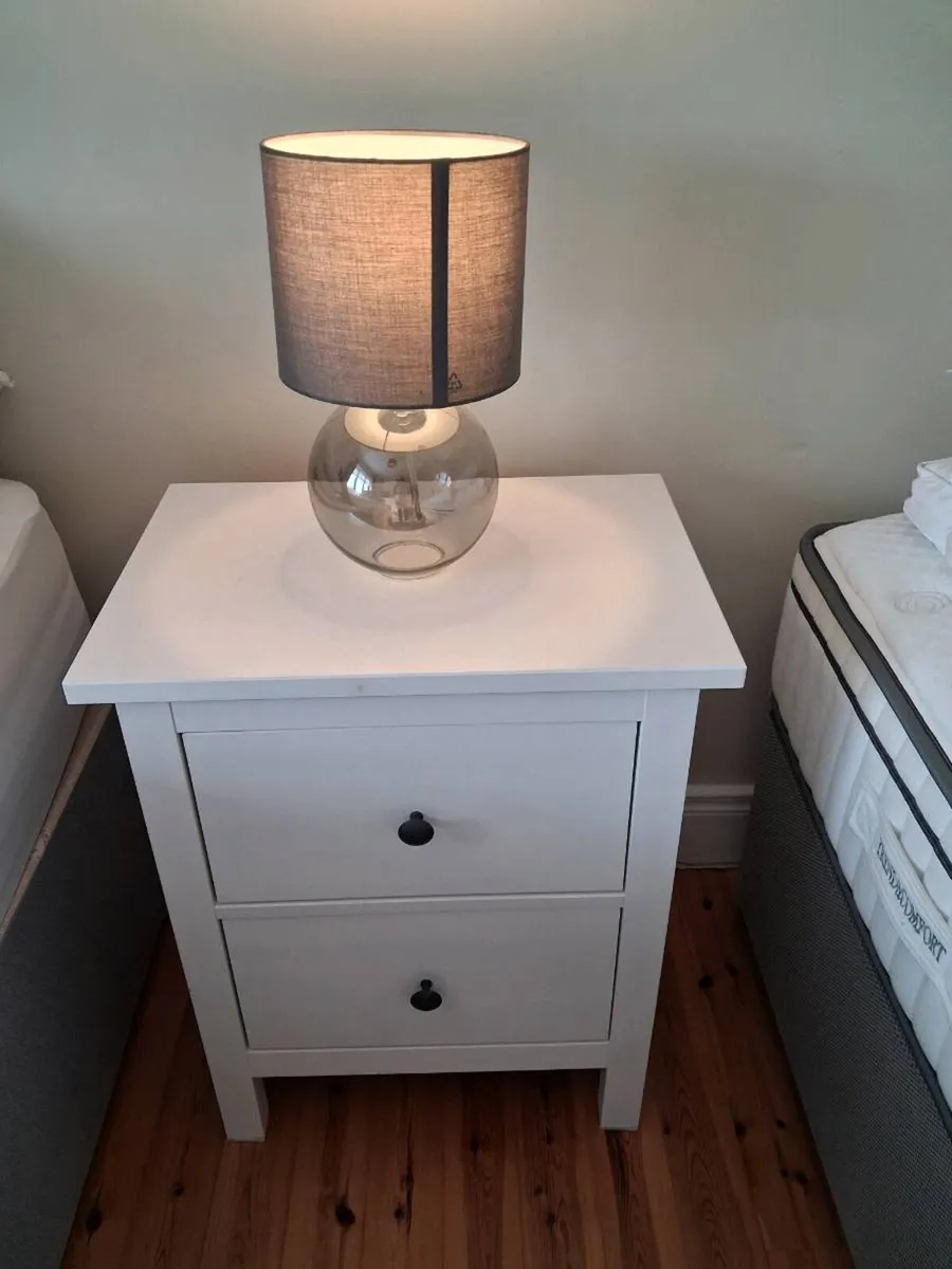 Large chest of drawers and bedside lockers - Image 2