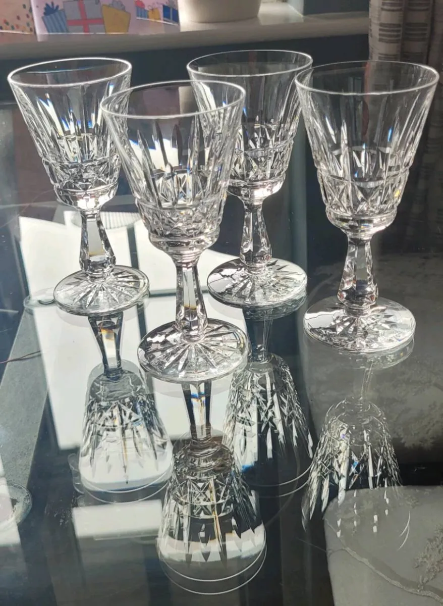 Waterford crystal claret glasses x 4 - Image 1