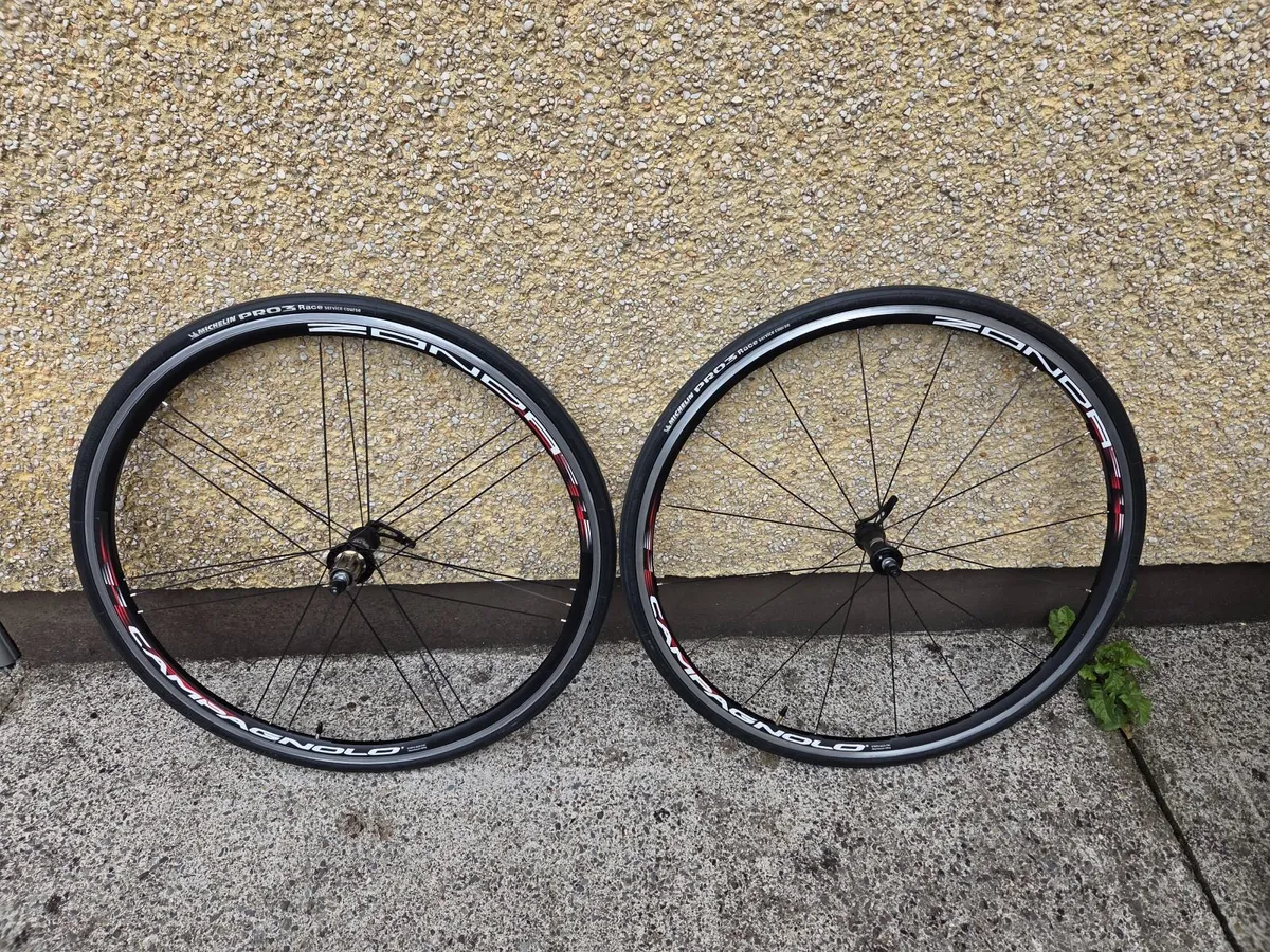Campagnolo Zonda Wheelset - Image 1