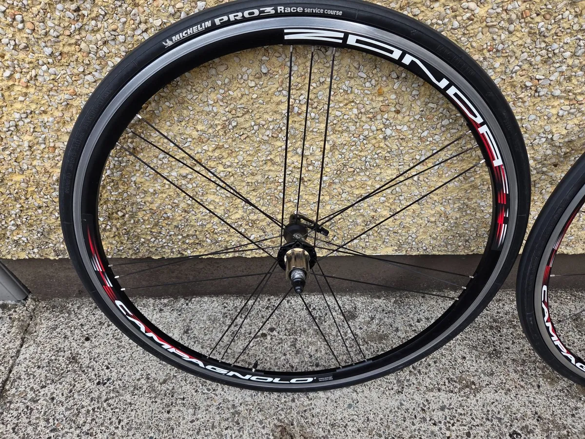 Campagnolo Zonda Wheelset - Image 3