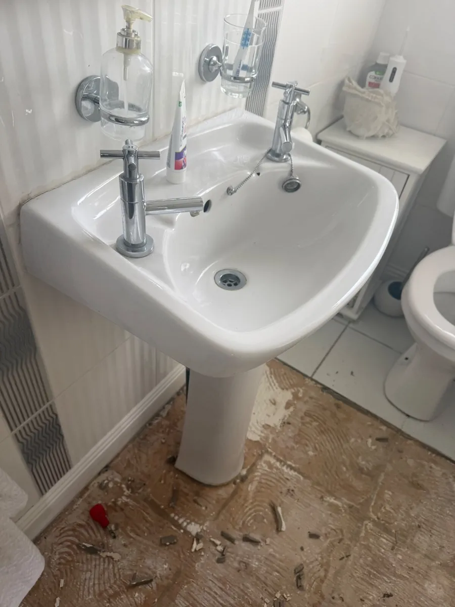 Toilet seat - Image 2