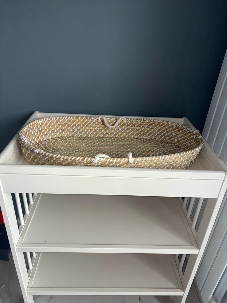 Baby changing unit - Image 3
