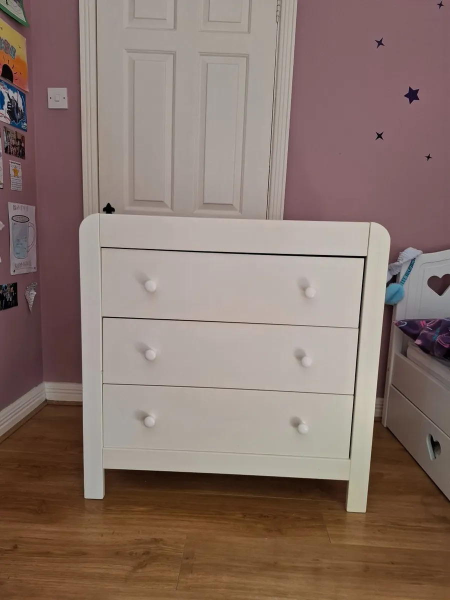 Mamas & Papas Changing table/chest of drawers - Image 1