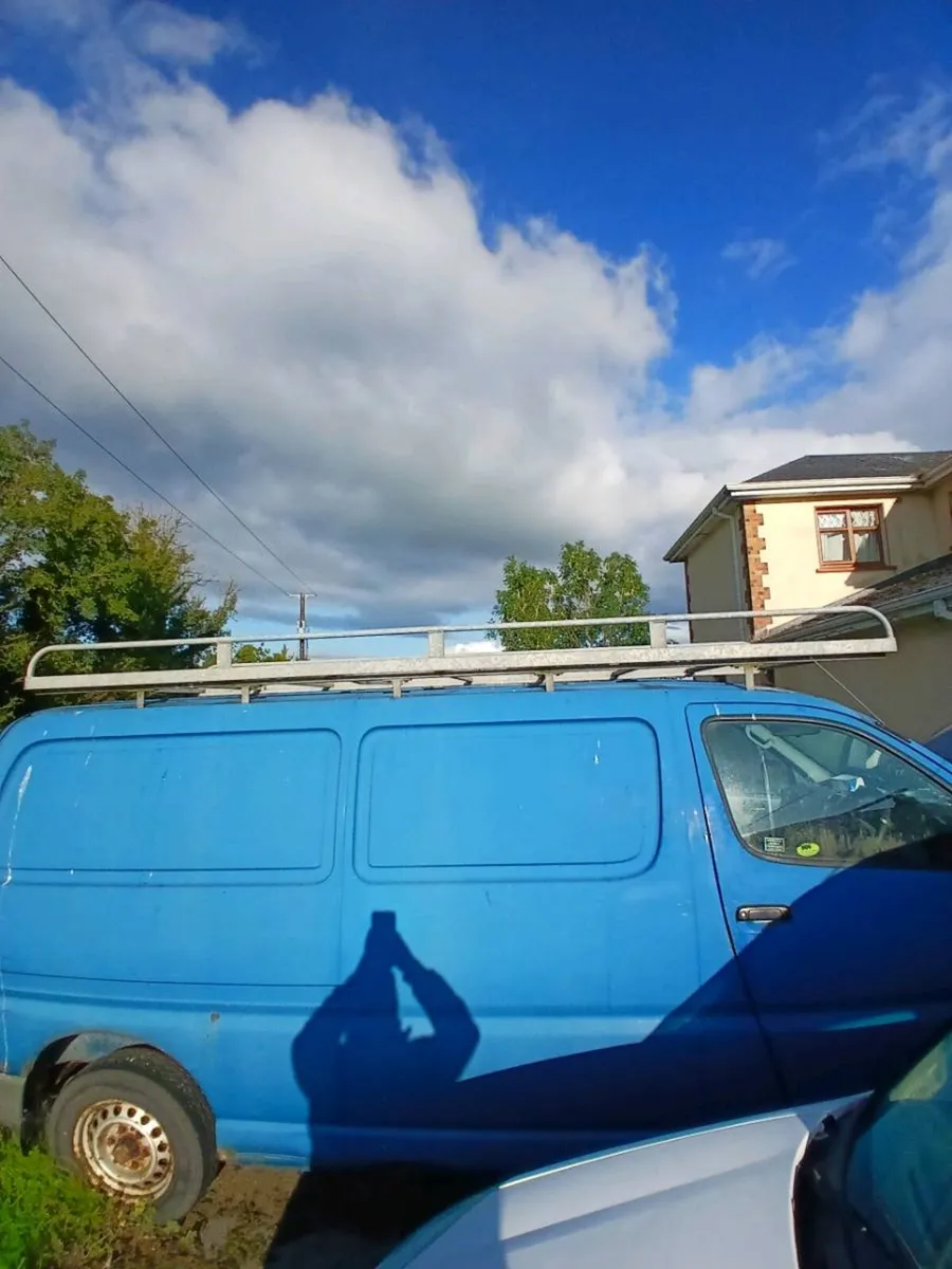 Ring roof rack hiace - Image 1