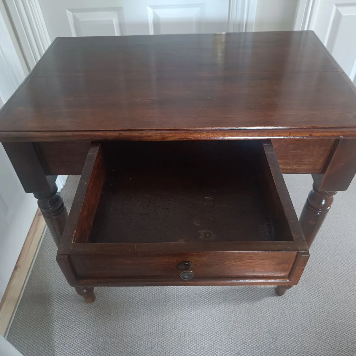 Solid Italian wood table/desk - Image 1