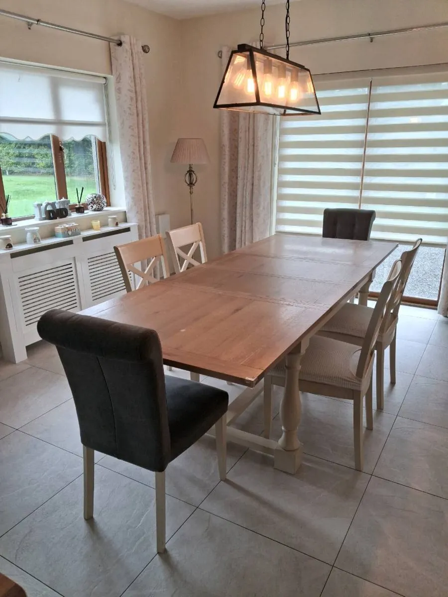 Kitchen table 6 chairs - Image 1