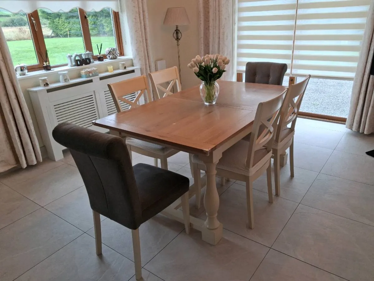 Kitchen table 6 chairs - Image 4