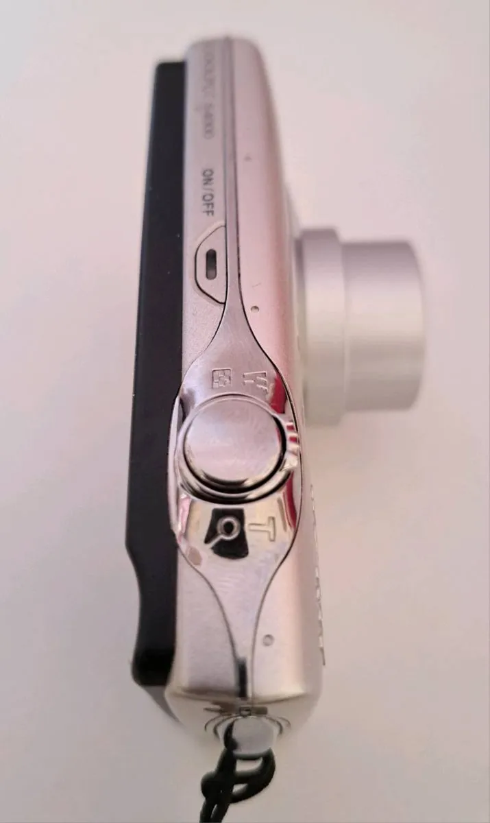 Nikon Coolpix S4000 - Image 4