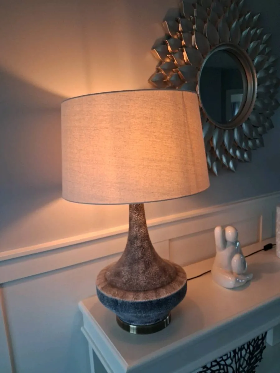 2 large lamps - Image 2