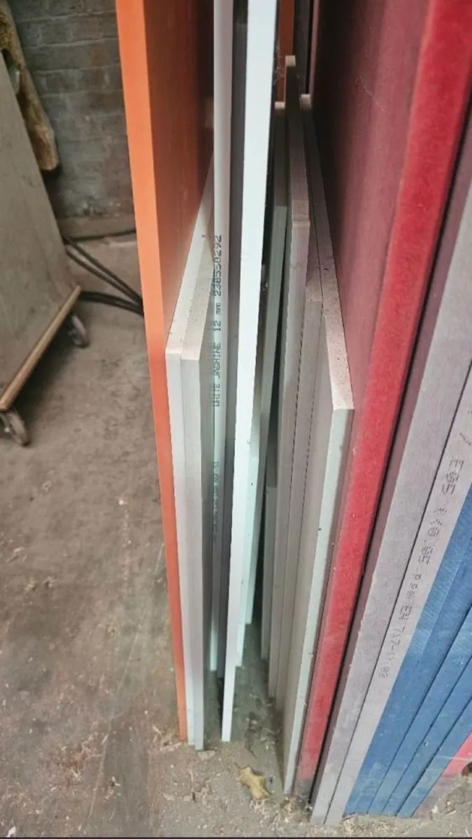 Free Corian offcuts - Image 2