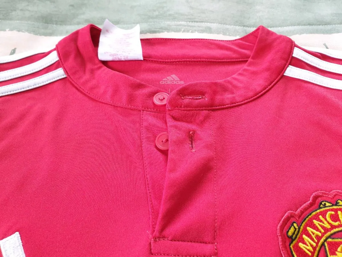 Manchester United Football Club Home Jersey 2017 - Image 4