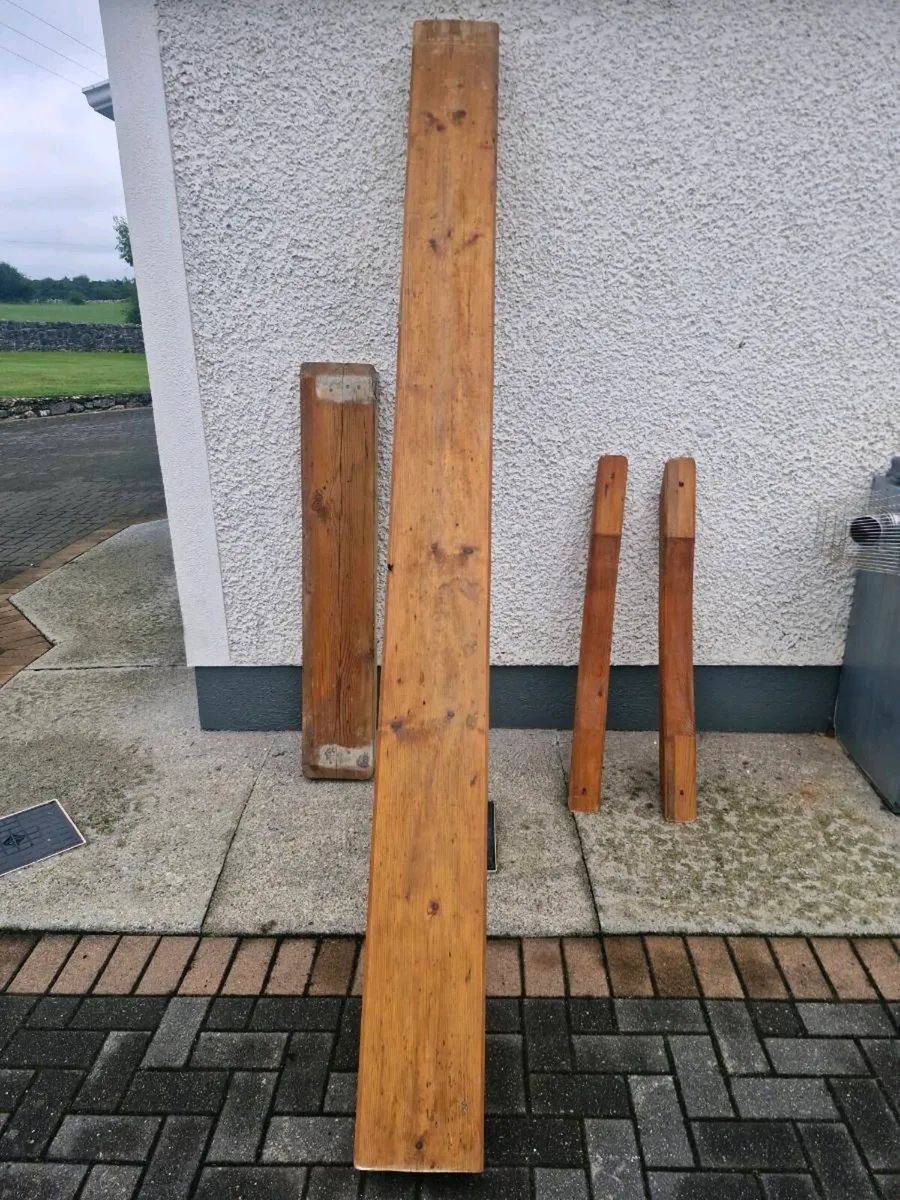 Solid reclaimed pine - Image 2
