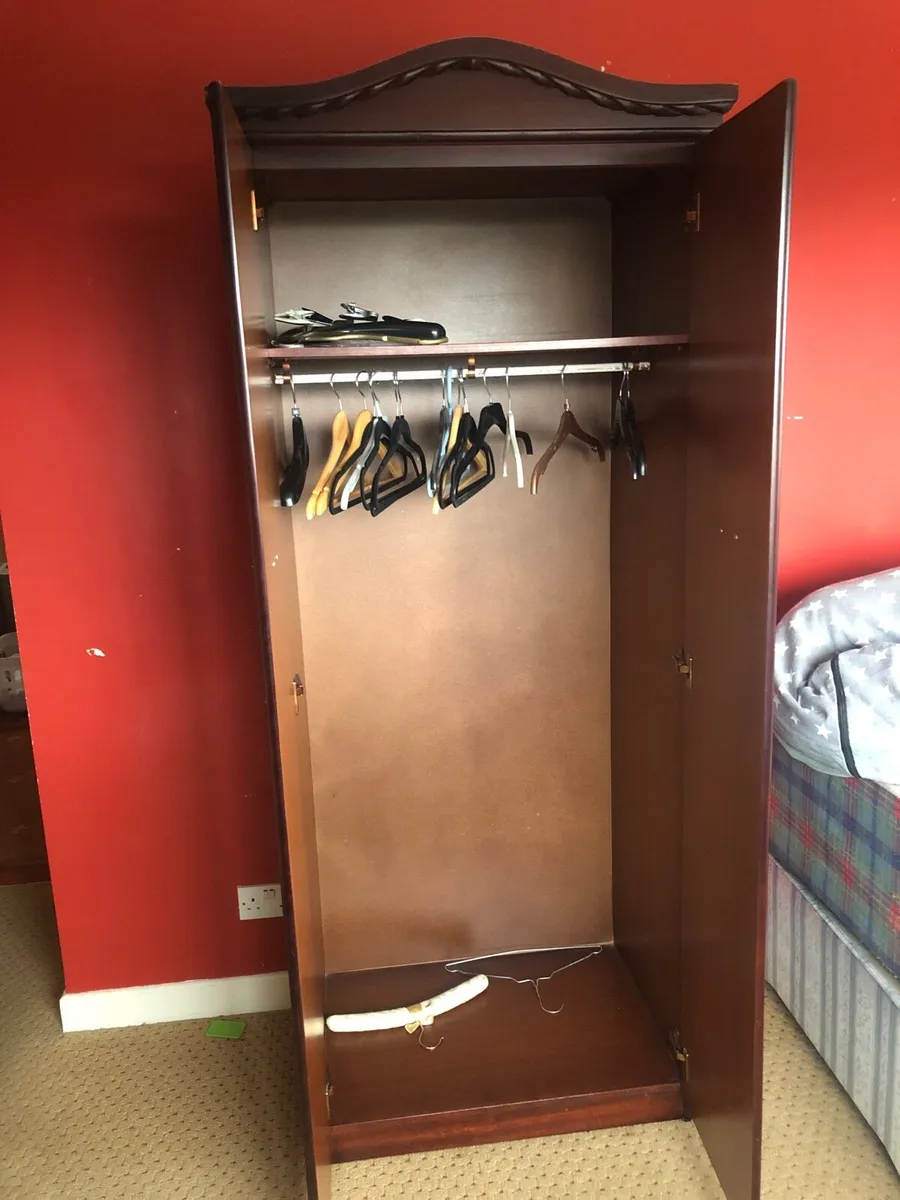 Wardrobe - Image 2