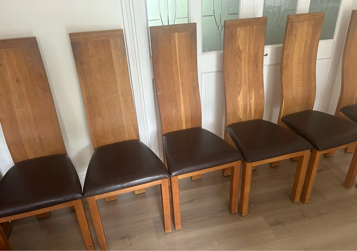 6 Oak dining chairs - Image 1
