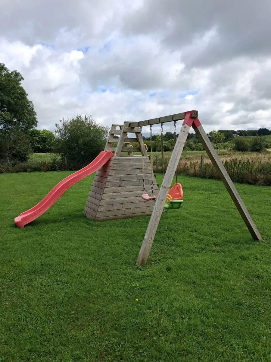 Garden swing set - Image 2