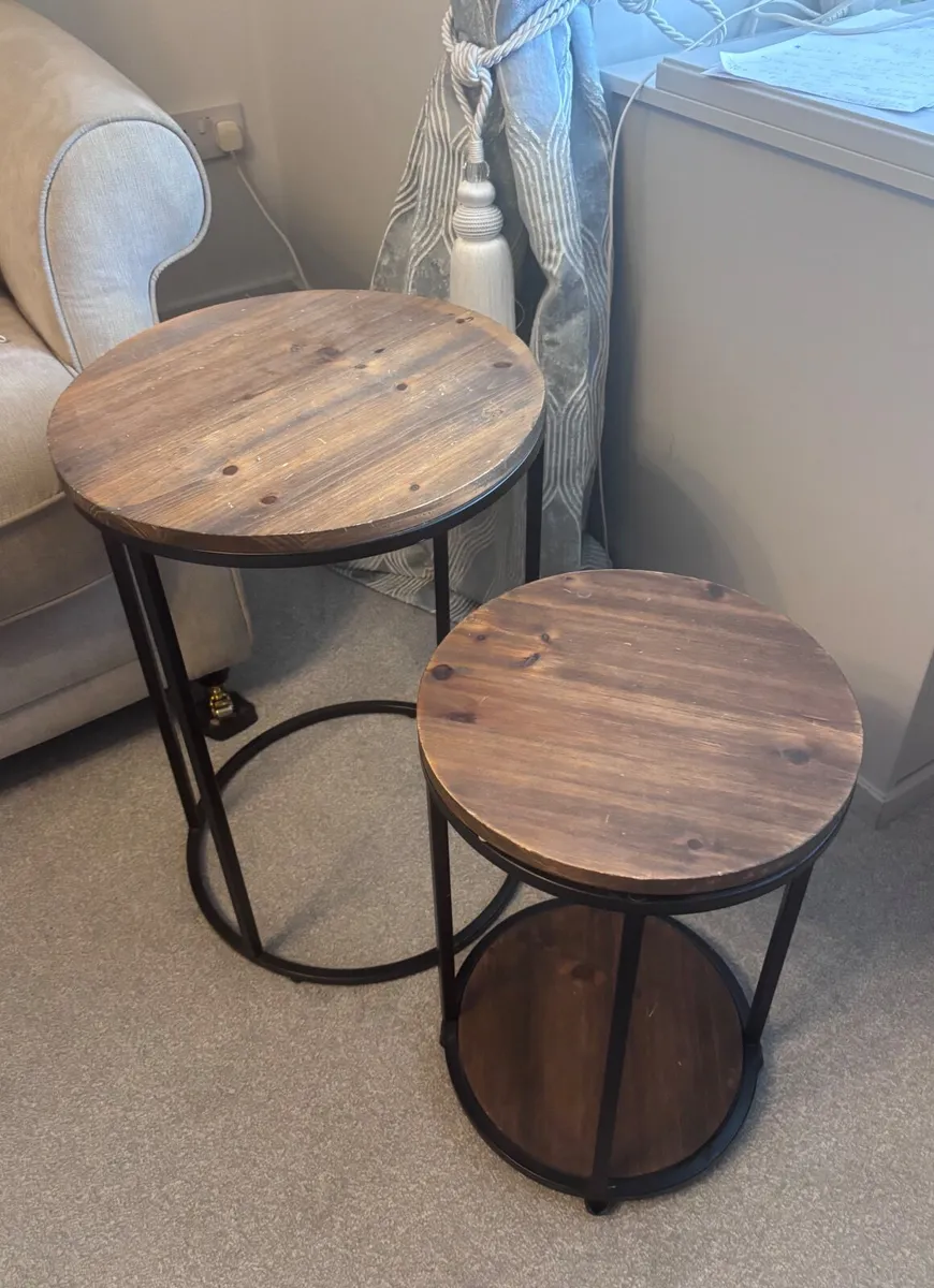 Set of 2 side tables - Image 2