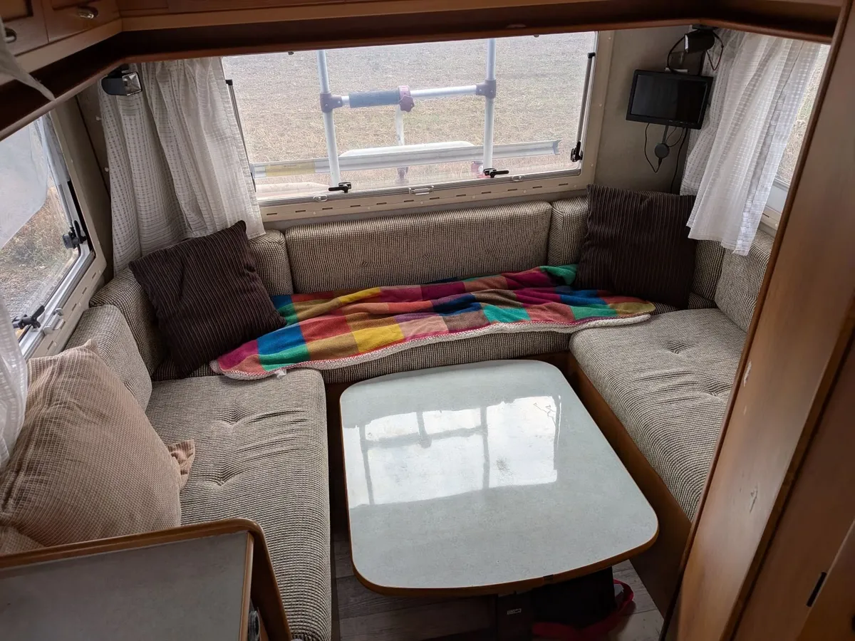 Ford Transit - 6 Berth with CVRT to 2028 - Image 4