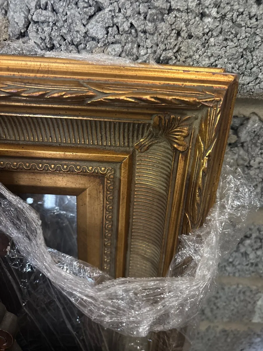 Mirror - Image 1