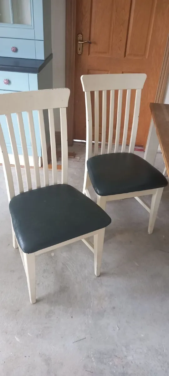 Kitchen Cabinets, Table and Chairs - Image 4